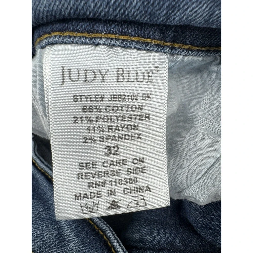 Judy Blue Angie Comfy Chic Mid Rise Relaxed Skinny‎ Cropped Jeans Size 32